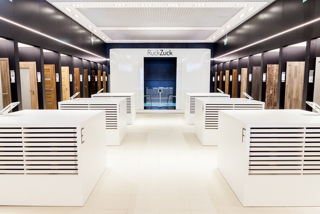 Pierwszy w Polsce ekskluzywny showroom? podłóg i drzwi